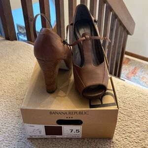 BR Leather t-straps boho